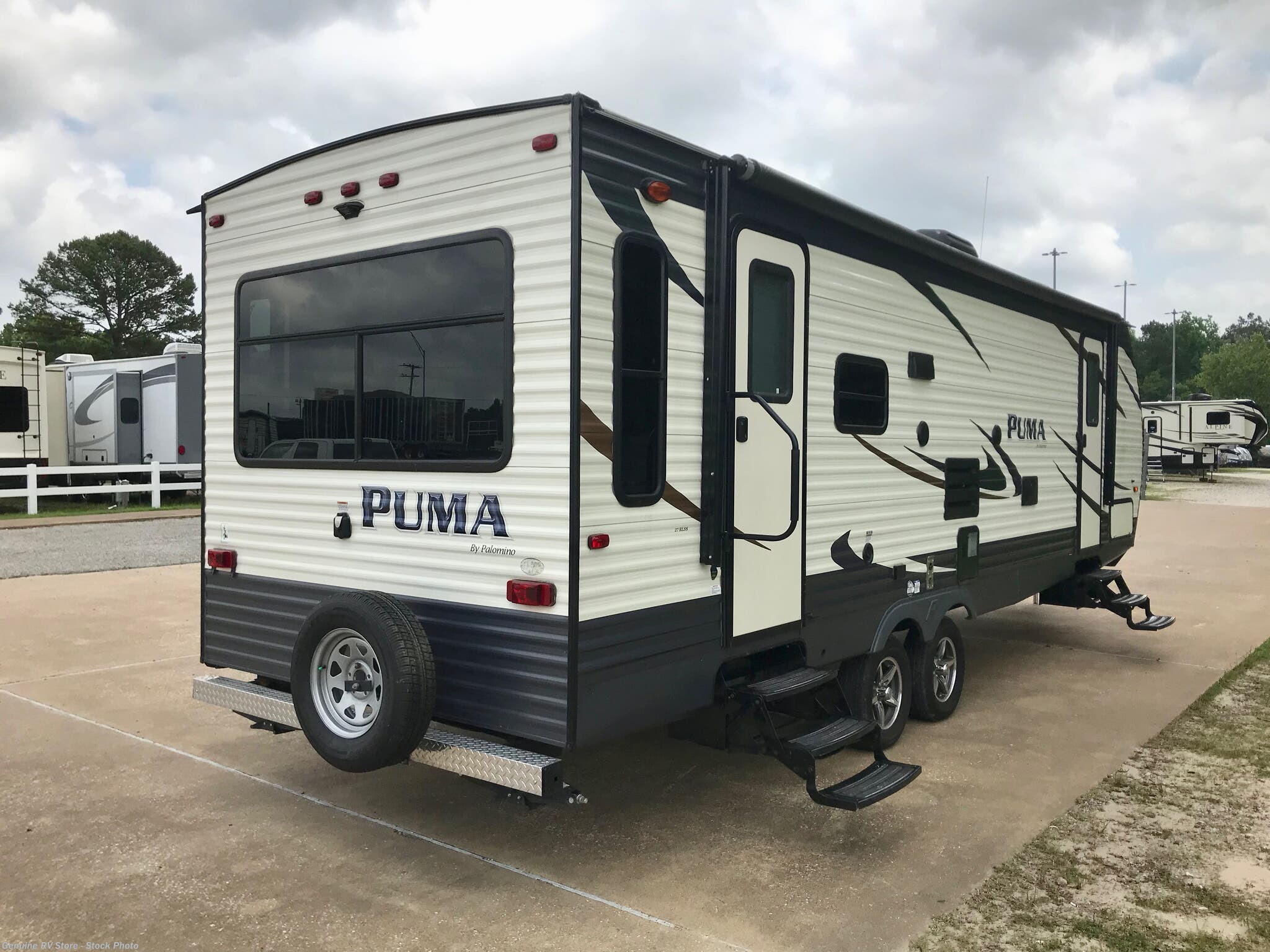 2017 puma 27rlss